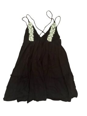 l*space Black Swim Coverup with Cream Lace-Trim Detail Size M